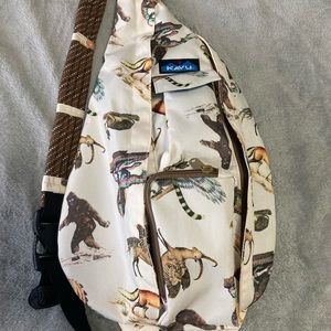 SOLD—HTF RARE Kavu Day Menagerie Rope Sling Bag NWOT